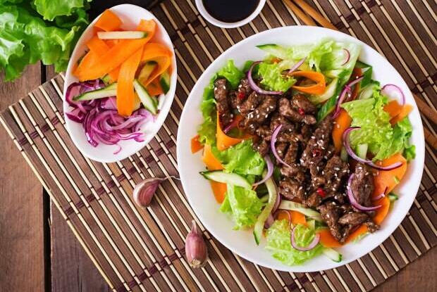 Receita de Salada de Bife Tailandes